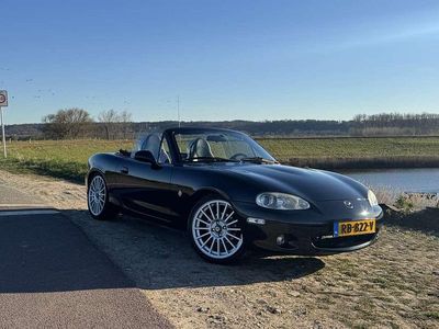 Zwart Gebruikt 2002 Mazda MX5 Exclusive Cabriolet | € 6.500 (Iets duurder)