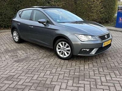 Grijs Gebruikt 2017 Seat Leon Style Plus Stationwagen | € 8.800 (Super prijs)