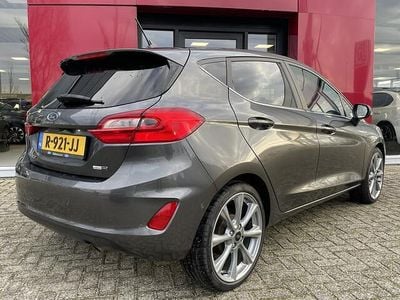 Grijs Gebruikt 2021 Ford Fiesta Titanium X Hatchback | € 14.445 (Goede deal)