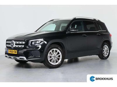 Zwart, metallic lak Gebruikt 2023 Mercedes GLB180 Business SUV | € 38.900 (Super prijs)
