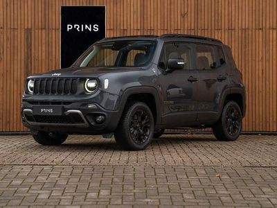 Grijs (metallic) Gebruikt 2025 Jeep Renegade Trailhawk SUV | € 35.900 (Duur)