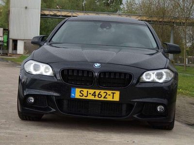 Zwart Gebruikt 2010 BMW 528 Executive Sedan | € 16.000