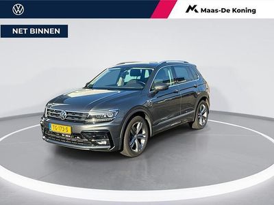 Grijs Occasion 2018 VW Tiguan Highline SUV | € 28.880 (Duur)