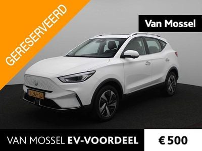 Grijs Gebruikt 2022 MG ZS Luxury Sedan | € 17.222 (Goede deal)