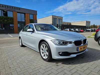 tweedehands BMW 328 i High Executive