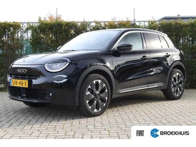 Zwart Occasion 2024 Fiat 600 La Prima SUV | € 25.400 (Eerlijke prijs)