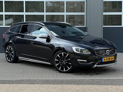 Occasion Volvo V60 Summum 2013 Zwart (metallic) Stationwagen