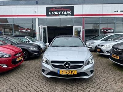 Occasion Mercedes CLA180 Shooting Brake OrangeArt Edition 122 PK (89 kW) 2015 Grijs Stationwagen