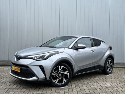 Grijs Occasion 2022 Toyota C-HR Style SUV | € 27.999 (Duur)