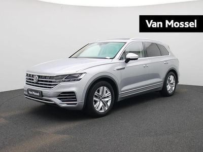 Occasion VW Touareg Atmosphere 381 PK (280 kW) 2021 Zilver SUV