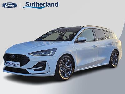 Wit Gebruikt 2025 Ford Focus ST-Line X Stationwagen | € 30.850 (Iets duurder)