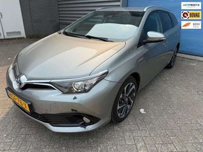 Toyota Auris Hybrid