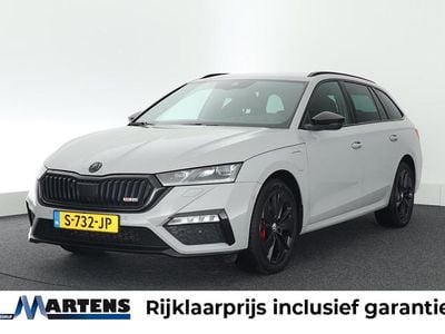 Grijs Occasion 2023 Skoda Octavia RS Stationwagen | € 28.749 (Eerlijke prijs)