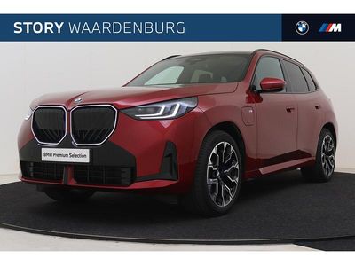 Rood Occasion 2025 BMW X3 Comfort Edition SUV | € 69.850 (Duur)