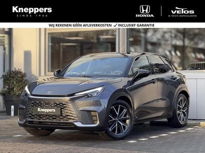 Grijs Occasion 2024 Lexus LBX SUV | € 36.300 (Eerlijke prijs)