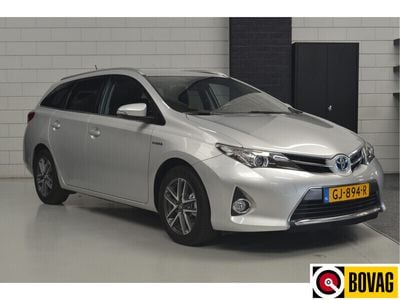 Toyota Auris Hybrid