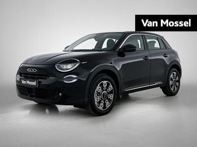 Blauw Nieuw 2025 Fiat 600 Urban SUV | € 26.390 (Goede deal)