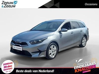 Grijs Gebruikt 2022 Kia Ceed Turbo Hatchback | € 22.940 (Eerlijke prijs)