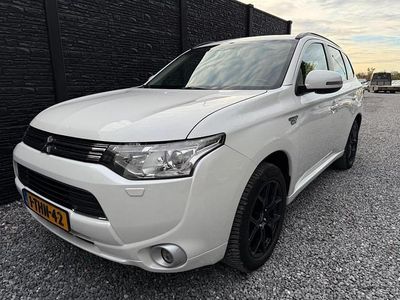 Gebruikt 2014 Mitsubishi Outlander Instyle SUV | € 5.500 (Duur)