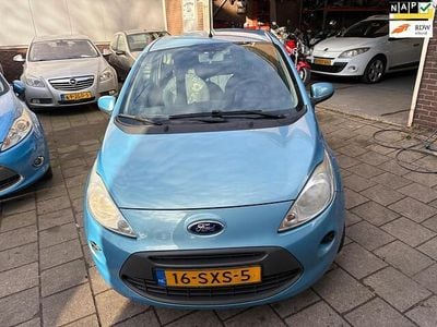 Blauw (metallic) Gebruikt 2012 Ford Ka Cool & Sound Edition Hatchback | € 3.299 (Eerlijke prijs)