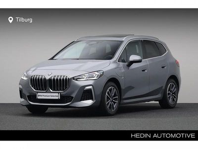 Skyscraper grey metallic (grijs metallic) Gebruikt 2024 BMW 230e Active Tourer Comfort Edition MPV | € 45.440