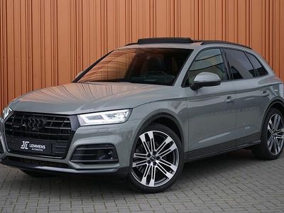Grijs Occasion 2020 Audi Q5 Competition SUV | € 42.850 (Eerlijke prijs)