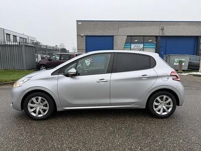 Grijs Occasion 2013 Peugeot 208 Active Hatchback | € 4.299 (Goede deal)