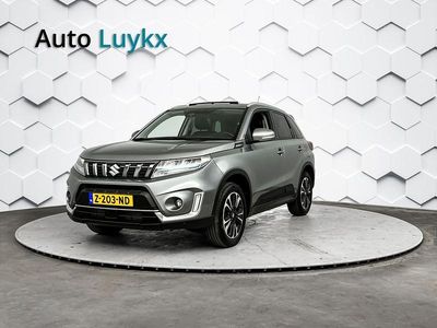 Grijs Occasion 2023 Suzuki Vitara Style SUV | € 26.940 (Iets duurder)
