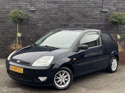 Occasion Ford Fiesta 69 PK (50 kW) 2005 Blauw Hatchback