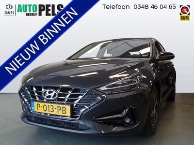 Occasion Hyundai i30 Comfort 120 PK (88 kW) 2022 Grijs Hatchback