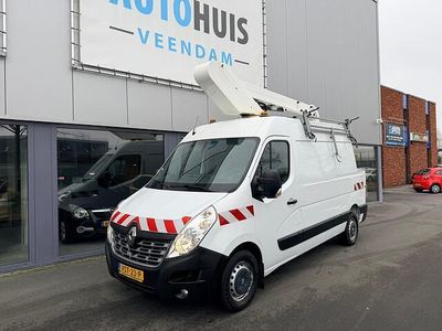 Wit Occasion 2019 Renault Master Van | € 26.500