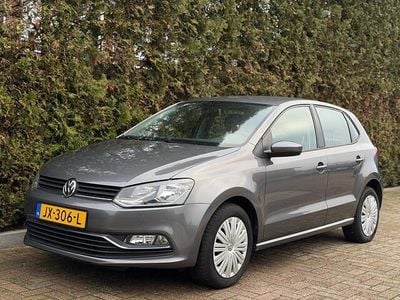 Grijs Occasion 2016 VW Polo Comfortline Hatchback | € 8.890 (Eerlijke prijs)