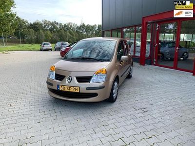 tweedehands Renault Modus 1.6-16V Tech Road / Automaat / Trekhaak / APK /