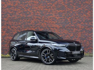 Zwart (metallic) Occasion 2023 BMW X5 Comfort Edition SUV | € 84.950 (Duur)