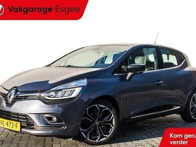 Grijs Occasion 2017 Renault Clio IV Intens Hatchback | € 7.900 (Eerlijke prijs)