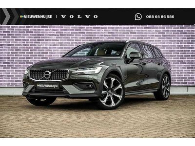 Occasion Volvo V60 CC Pro 250 PK (183 kW) 2018 Grijs Stationwagen