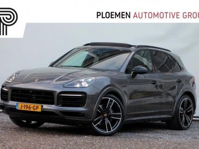 tweedehands Porsche Cayenne 3.0 E-Hybrid - 462 pk **Pano / Sport Chrono / Luchtvering