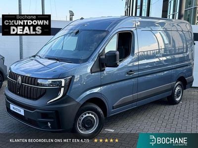 Blauw Gebruikt 2024 Renault Master Van | € 35.118 (Iets duurder)