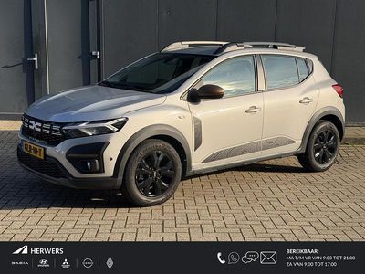 Grijs Occasion 2024 Dacia Sandero Extreme Hatchback | € 20.385 (Iets duurder)