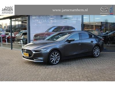 Grijs Occasion 2021 Mazda 3 Luxury Sedan | € 24.450 (Eerlijke prijs)