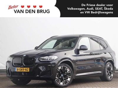 Zwart Occasion 2021 BMW iX3 Executive SUV | € 35.400 (Eerlijke prijs)