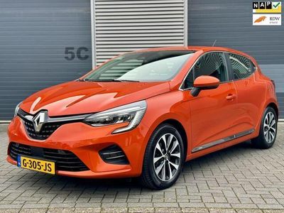 Oranje Gebruikt 2019 Renault Clio IV Intens Hatchback | € 12.950 (Eerlijke prijs)