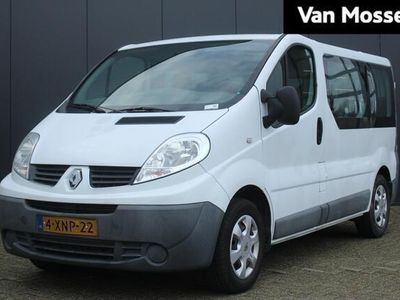 tweedehands Renault Trafic Passenger 2.0 dCi T27 L1H1 90Pk Expression Eco | Airco | Elektrische Ramen | Radio-USB-Bluetooth | Middenarmsteun | 9 Persoons Uitvoering | Verwarmbare Achterruit |