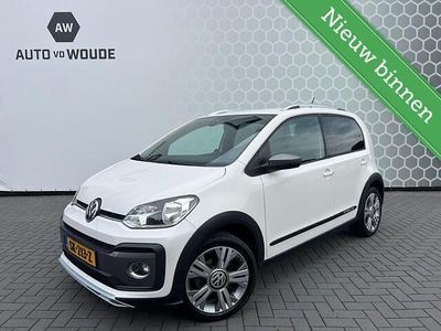 VW cross up!
