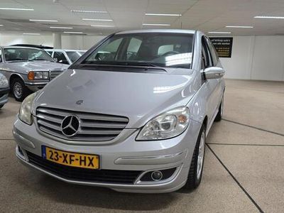 Mercedes B180