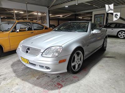 Grijs Gebruikt 2004 Mercedes SLK320 Cabriolet | € 14.950