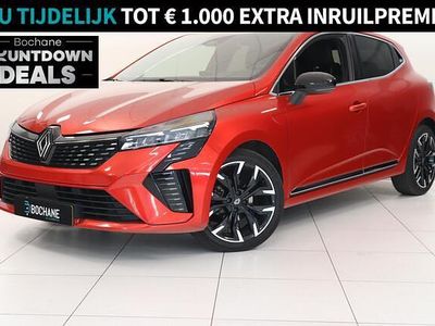 Occasion Renault Clio V Techno 91 PK (66 kW) 2024 Rouge flamme (nnp) Hatchback