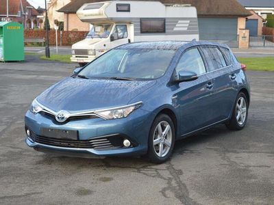 tweedehands Toyota Auris 1.8i HYBRIDE Dynamic E-CVT