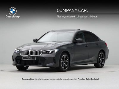 Grijs Occasion 2025 BMW 330e M Sport Sedan | € 66.974