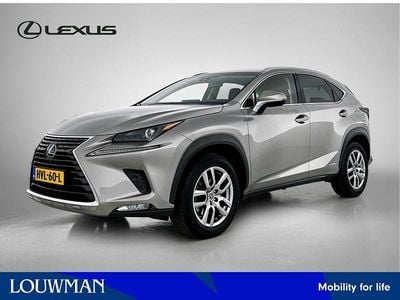 Grijs Gebruikt 2019 Lexus NX300h Luxury Line SUV | € 35.950 (Eerlijke prijs)